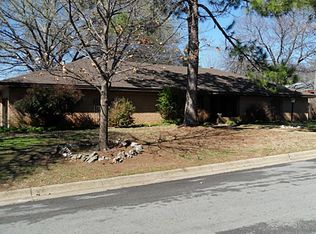 3908 Woodvine Dr, Euless, TX 76040