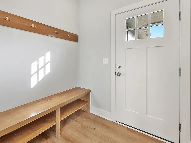 576 Long Path Ct — Photo 6
