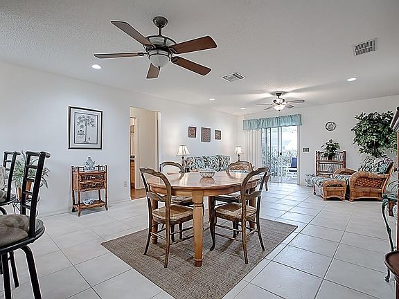 5th image of 17639 SE 93rd Butler Ct