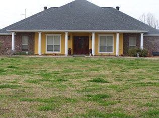 2000 Savanne Rd, Houma, LA 70360