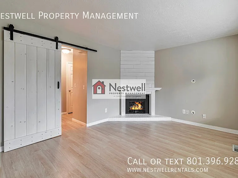 1419 Darling St #4 — Photo 5