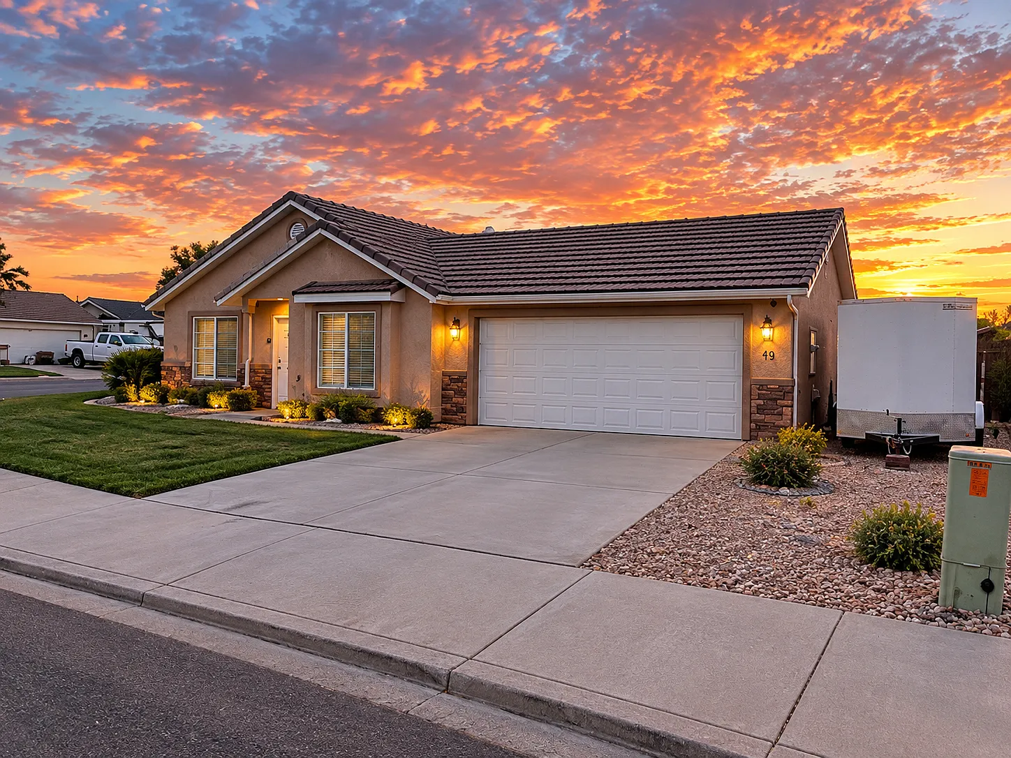 3 bed, 1205 sqft, $1,850 — Photo 3