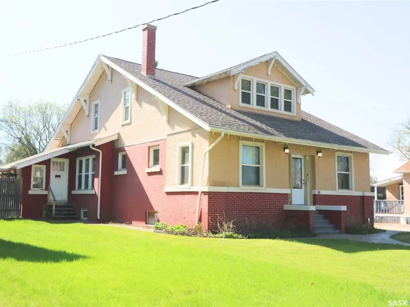 34 Laurier Avenue, Yorkton, SK S3N 1T7