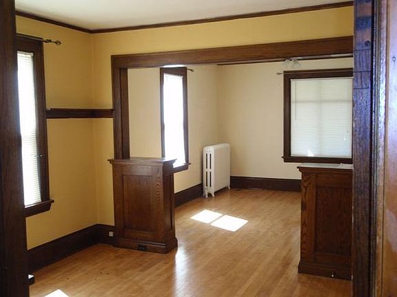 4th image of 3827 Grand Ave S #2