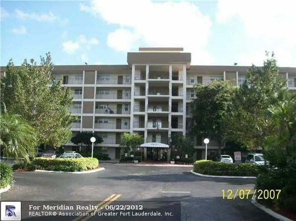 804 Cypress Grove Ln APT 406, Pompano Beach, FL 33069