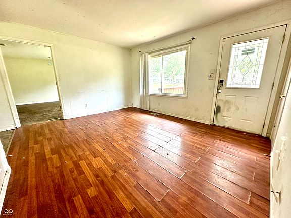 4th image of 1933 Hartford Ave