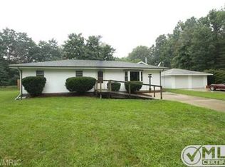 23493 Hutchinson Rd, Battle Creek, MI 49017