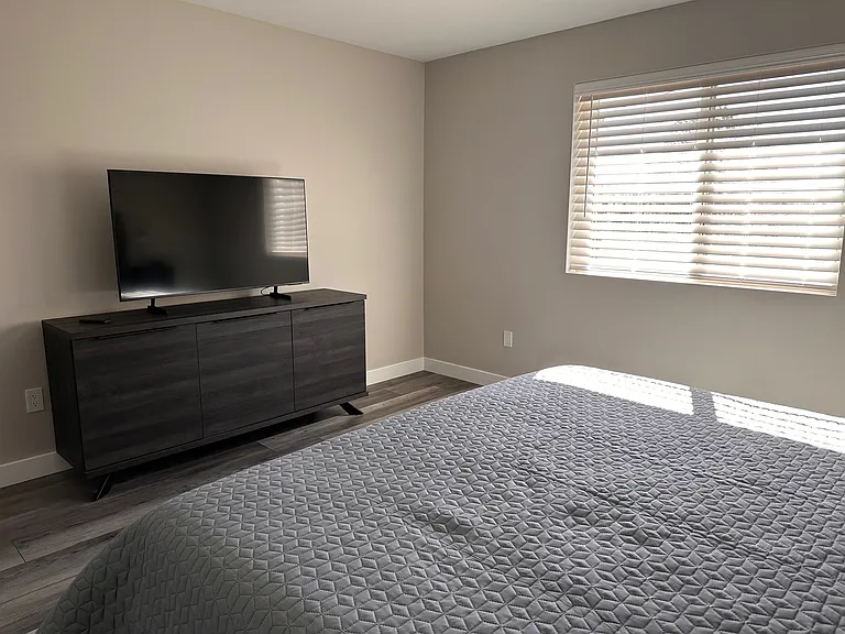 4601 E Robin Dr #1 — Photo 8