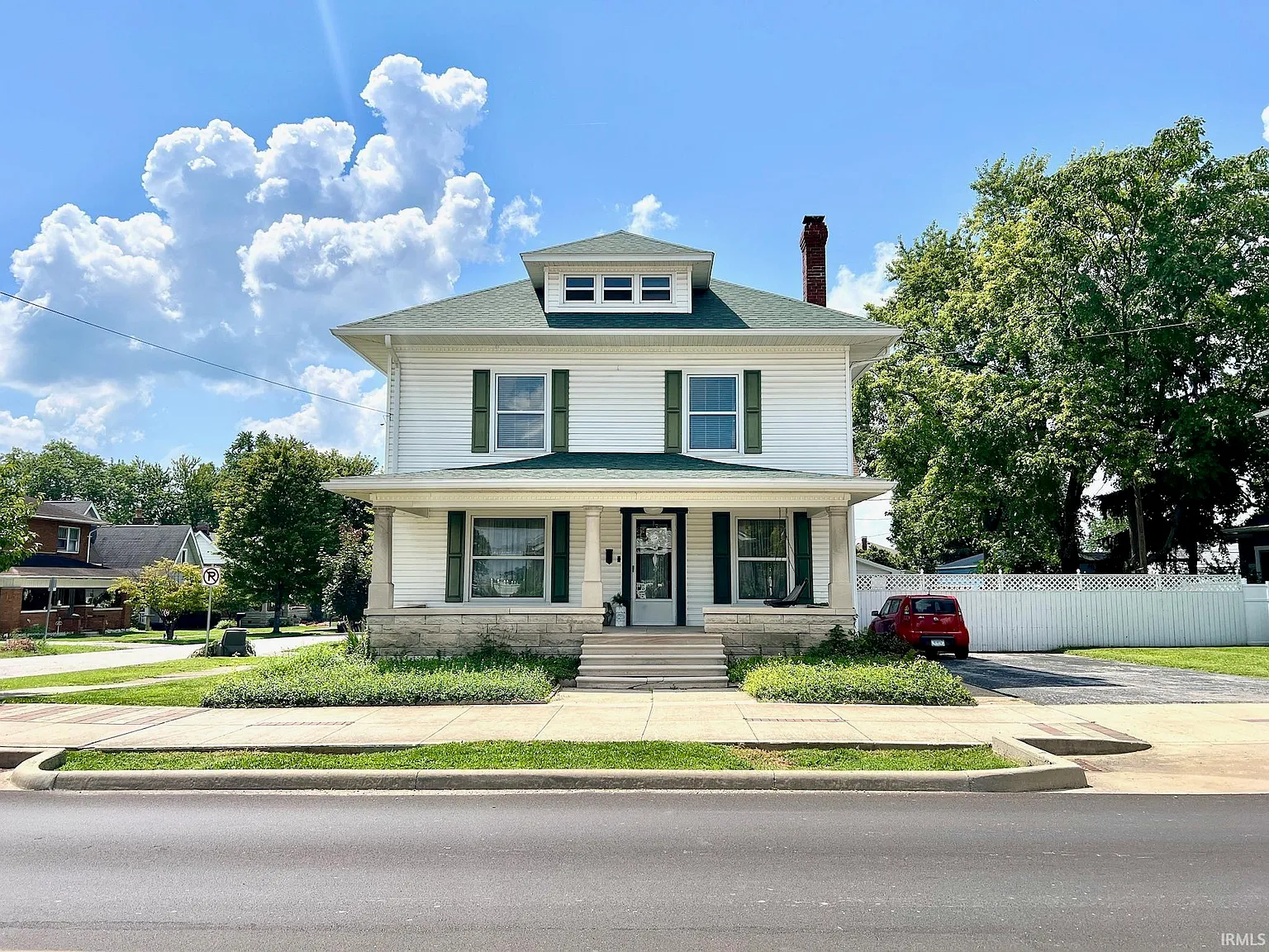1227 L St photo 1