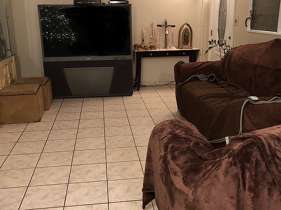 5th image of 1380 Hopkins Dr