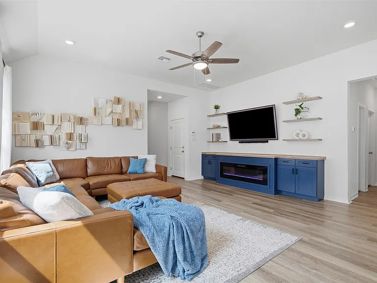 12528 Cockatto Xing — Photo 8