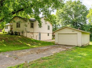 1701 W Saint Louis St, Hot Springs, AR 71913