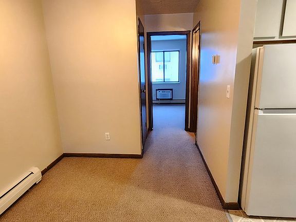 5th image of 670-680 Hancock Ave