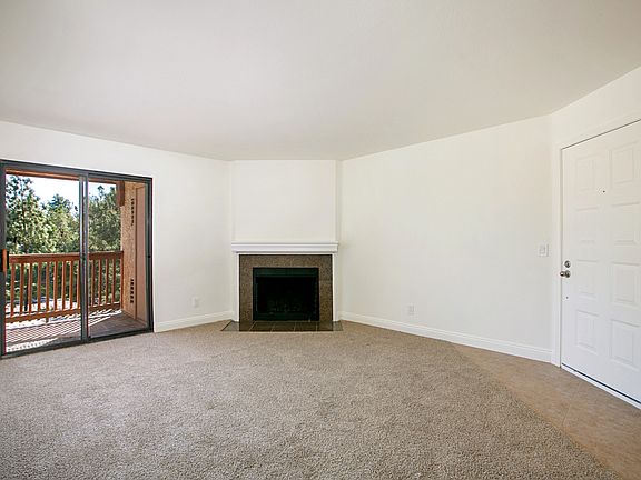 3rd image of 12039 Alta Carmel Ct Unit 146