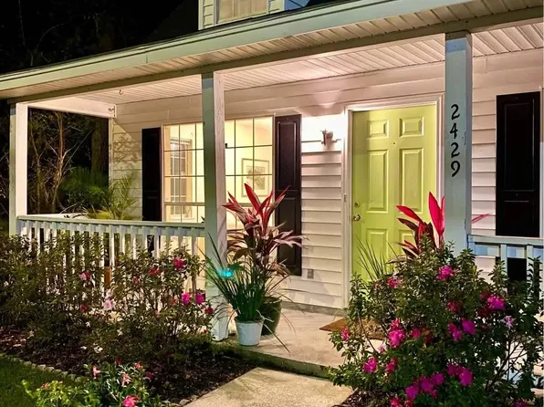 2429 Riviera Dr, Savannah, GA 31406
