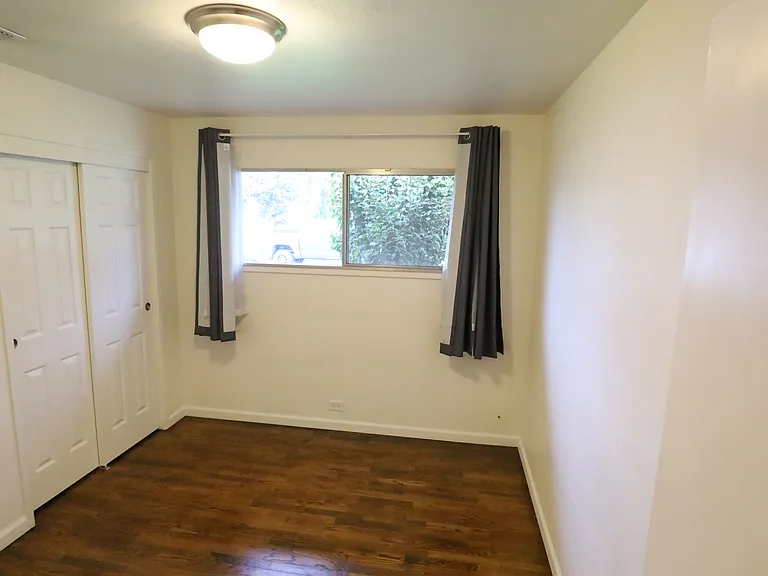 1429 SE Cherry Ln — Photo 10