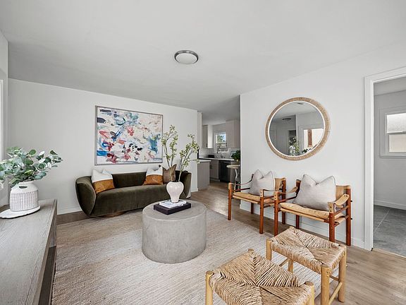 3rd image of 1510 W 52nd St #1510