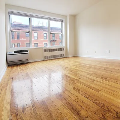 Rented by Corcoran | media 17