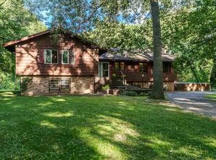 9601 Beaver Valley Rd, Belvidere, IL 61008