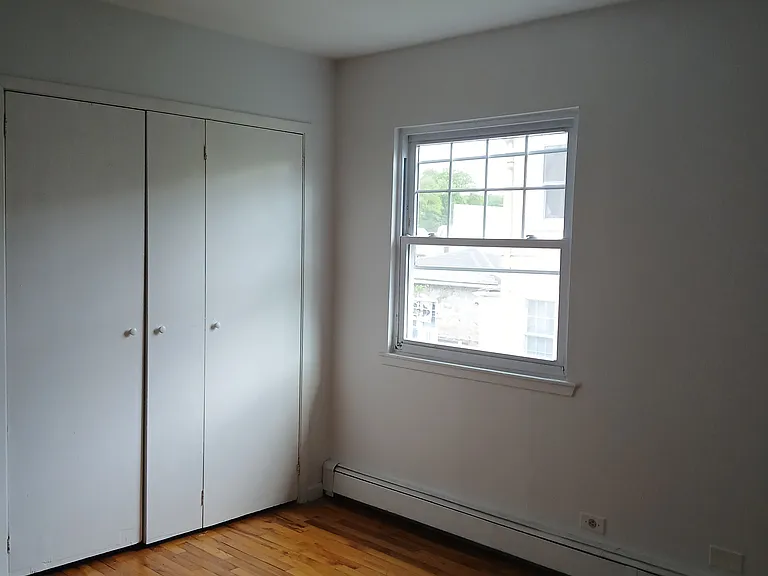 66 Devoe Ave #2 — Photo 17