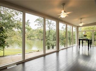 6840 Sterling Ave, Raytown, MO 64133