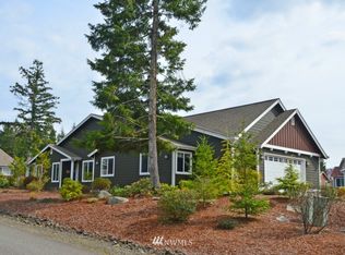 211 E Sterling Dr UNIT F-16, Allyn, WA 98524