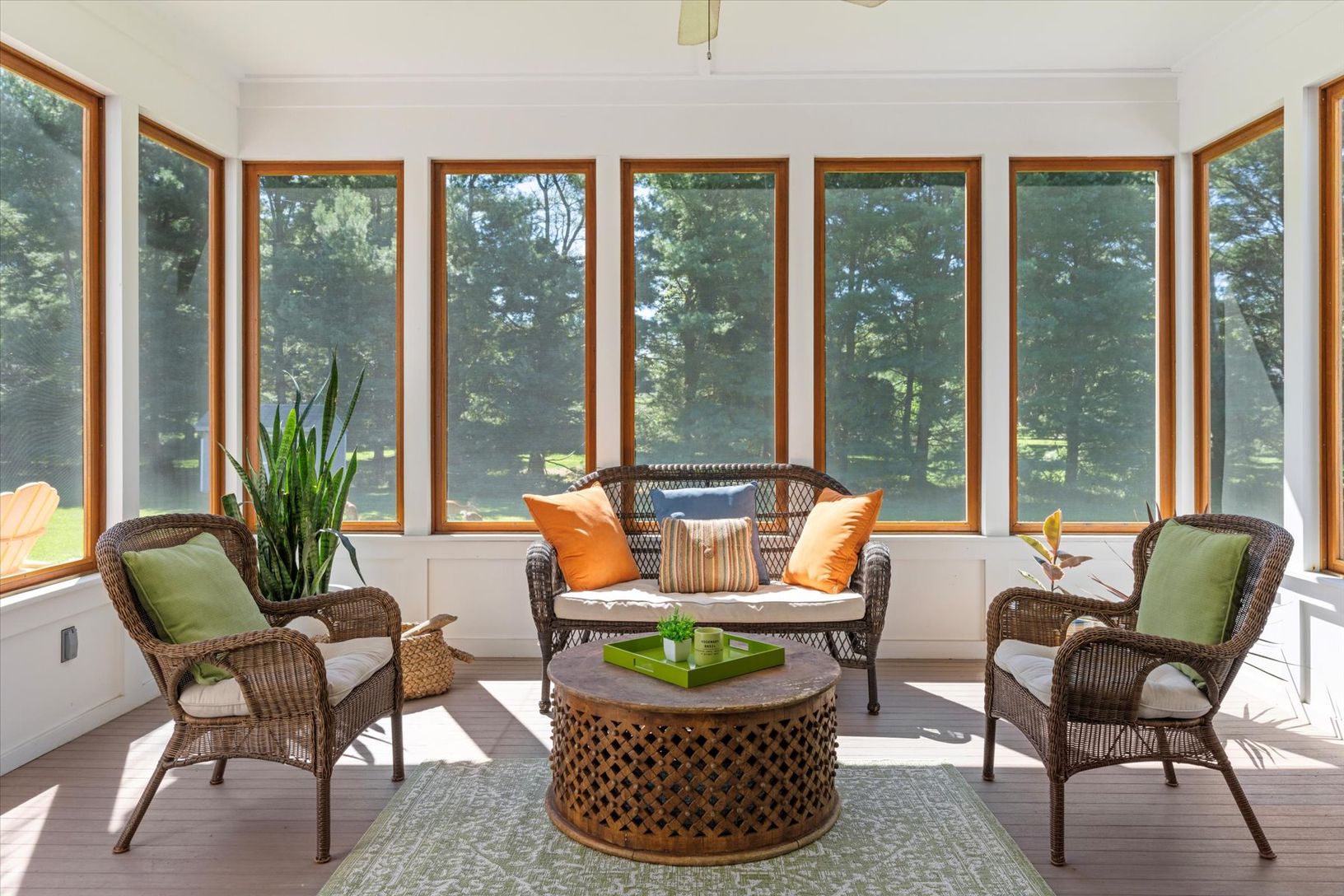  screened porch