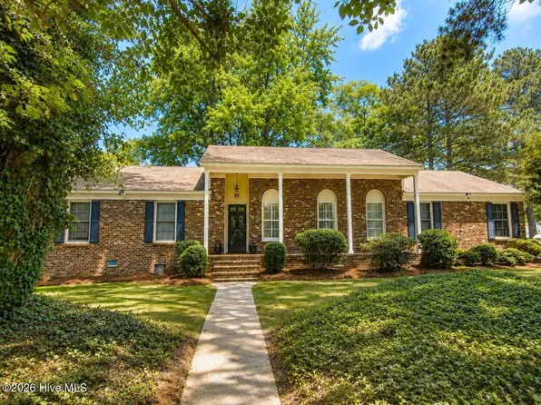1919 Sherwood Drive, Greenville, NC 27858