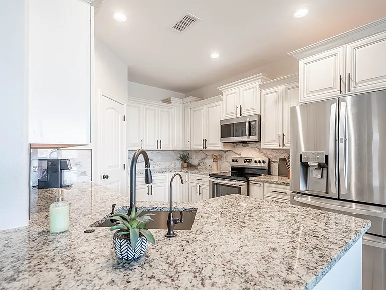3611 El Cajon Ave — Photo 10
