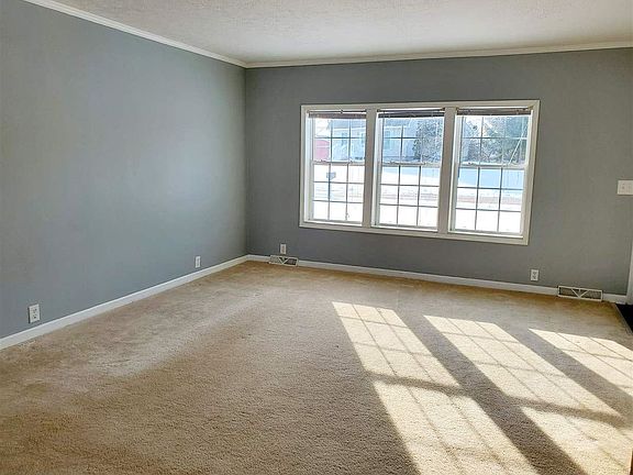 3rd image of 10340 Pamawa Dr