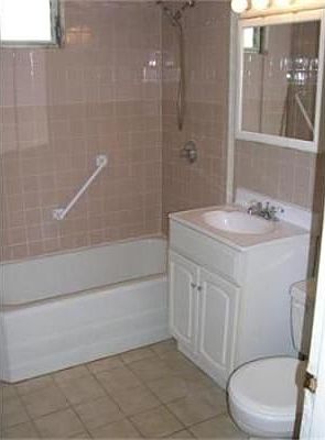 2nd image of 90 Edward St #2
