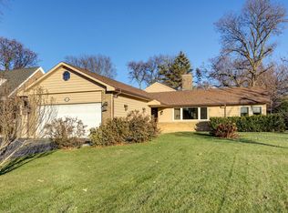 1531 Potter Rd, Park Ridge, IL 60068