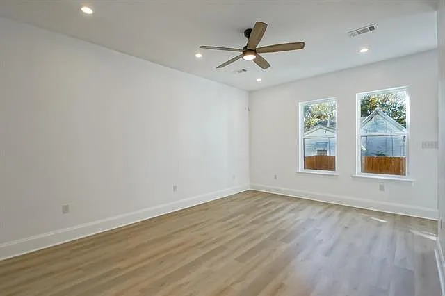 3738 Bruxelles St #3738 — Photo 10
