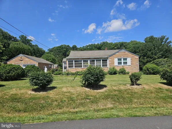 9816 Evans Ford Rd, Manassas, VA 20111