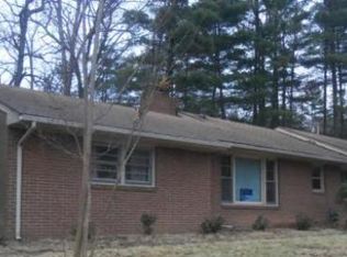 805 Fort Branch Rd, Pearisburg, VA 24134