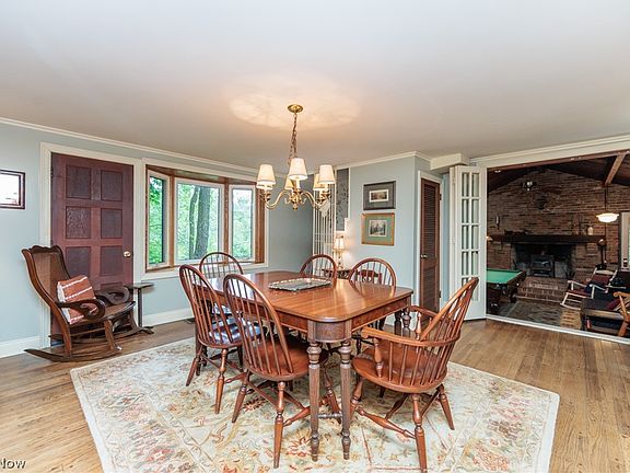 5th image of 2085 Stine Rd