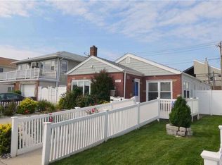 527 W Park Ave, Long Beach, NY 11561