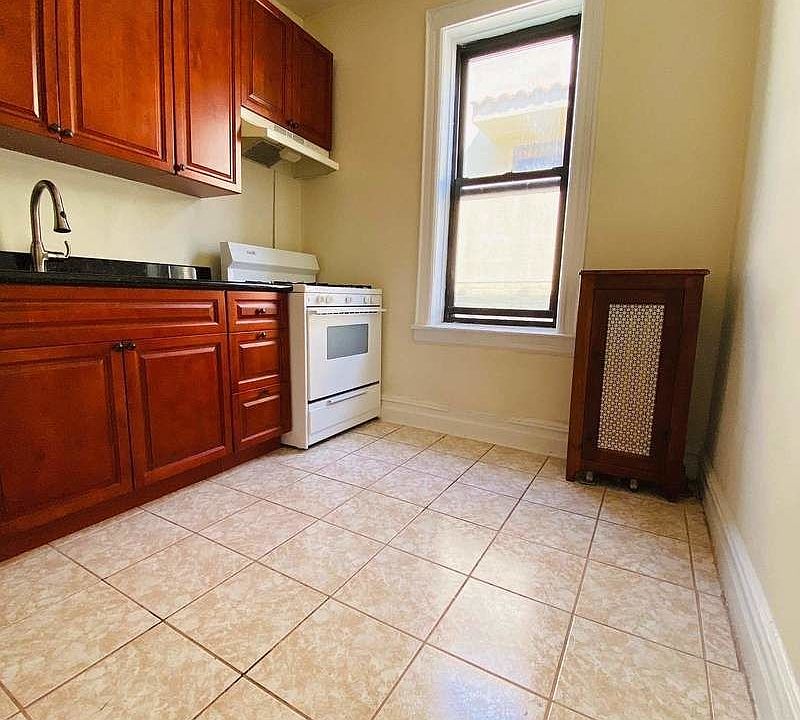 1st image of 32-32 33rd St #2A
