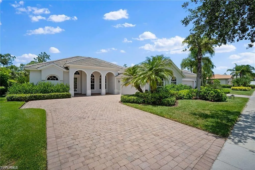 3 bed, 2.0 bath, 2000 sqft, $12,500 — Photo 2