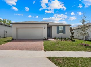 2606 Irish Elk Ave, Davenport, FL 33837