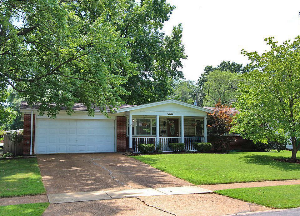 1st image of 2410 Stirrup Ln