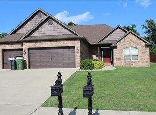 5801 S 66th St, Cave Springs, AR 72718