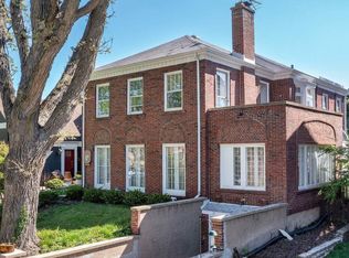 104 Garrison Ave, Wilmette, IL 60091
