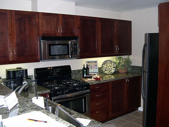 4th image of 530 K St Unit 214