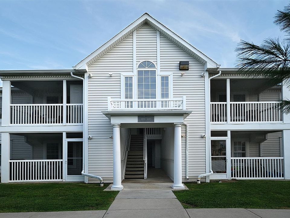 1st image of 2213 S Main St #6
