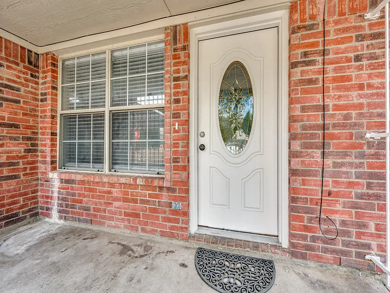 2238 Arroyo Ave — Photo 24