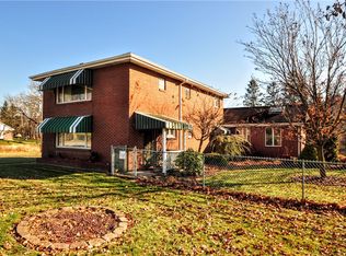 1117 Country Club Rd, Monongahela, PA 15063