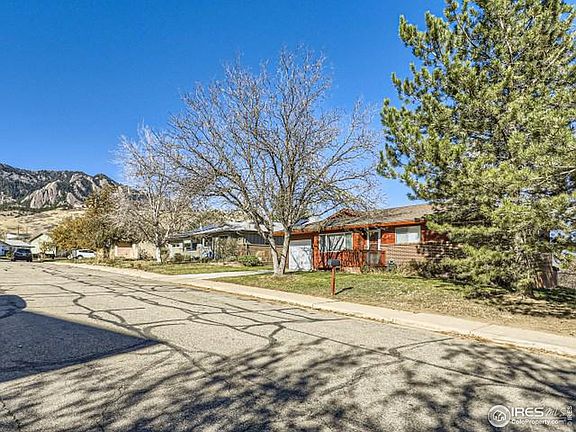 2nd image of 1333 Scrub Oak Cir