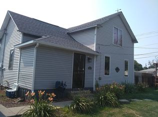 501 2nd St, Garwin, IA 50632