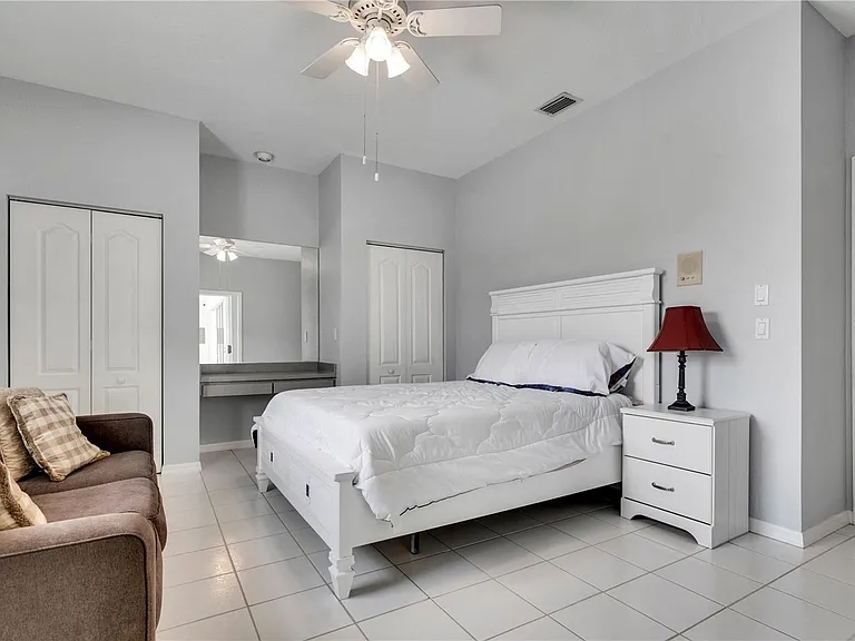 23420 Peachland Blvd — Photo 6